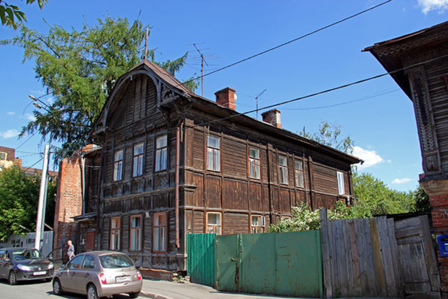 Фото домов казань. Казань ул.Волкова 42. Ул Волкова Казань. Улица Волкова Казань дом Волкова. Волкова 46 Казань.