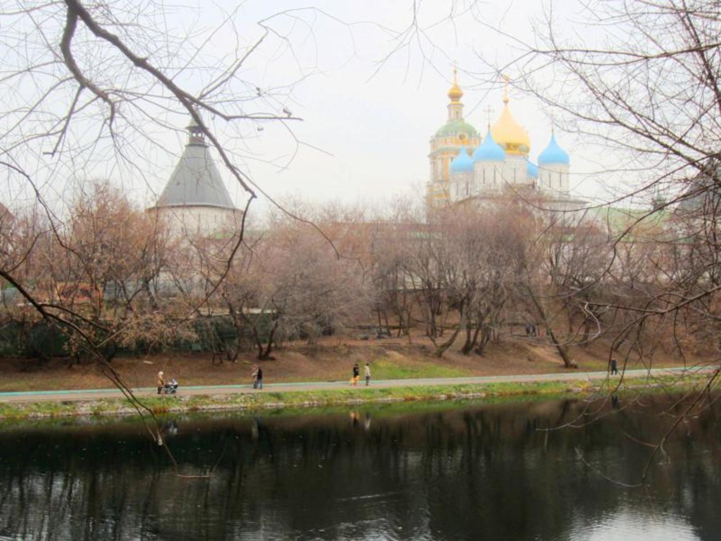 Новоспасский пруд в москве фото