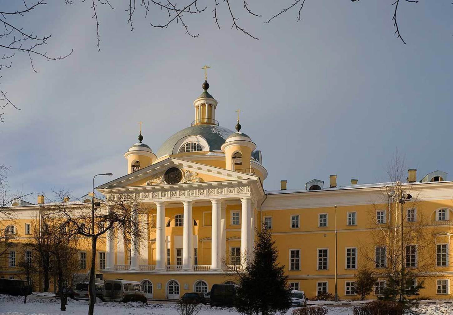 Первая городская. Матвей Казаков Голицынская больница. Матвей Фёдорович Казаков Голицынская больница. М Ф Казаков Голицынская больница. Голицынская больница (1796—1801).