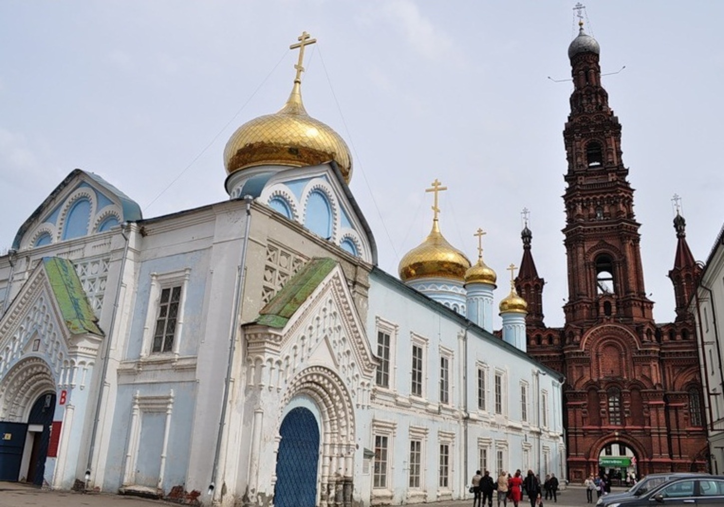 Фото богоявленской церкви. Колокольня Богоявленского собора Казань. Церковь Богоявления с колокольней Казань.